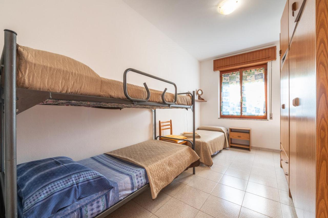Casa Vacanze San Giovanni San Giovanni Suèrgiu Buitenkant foto