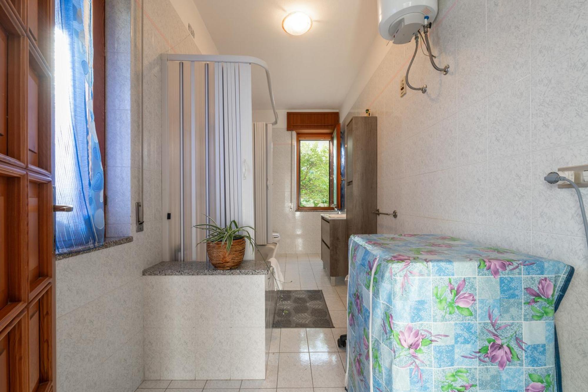 Casa Vacanze San Giovanni San Giovanni Suèrgiu Buitenkant foto