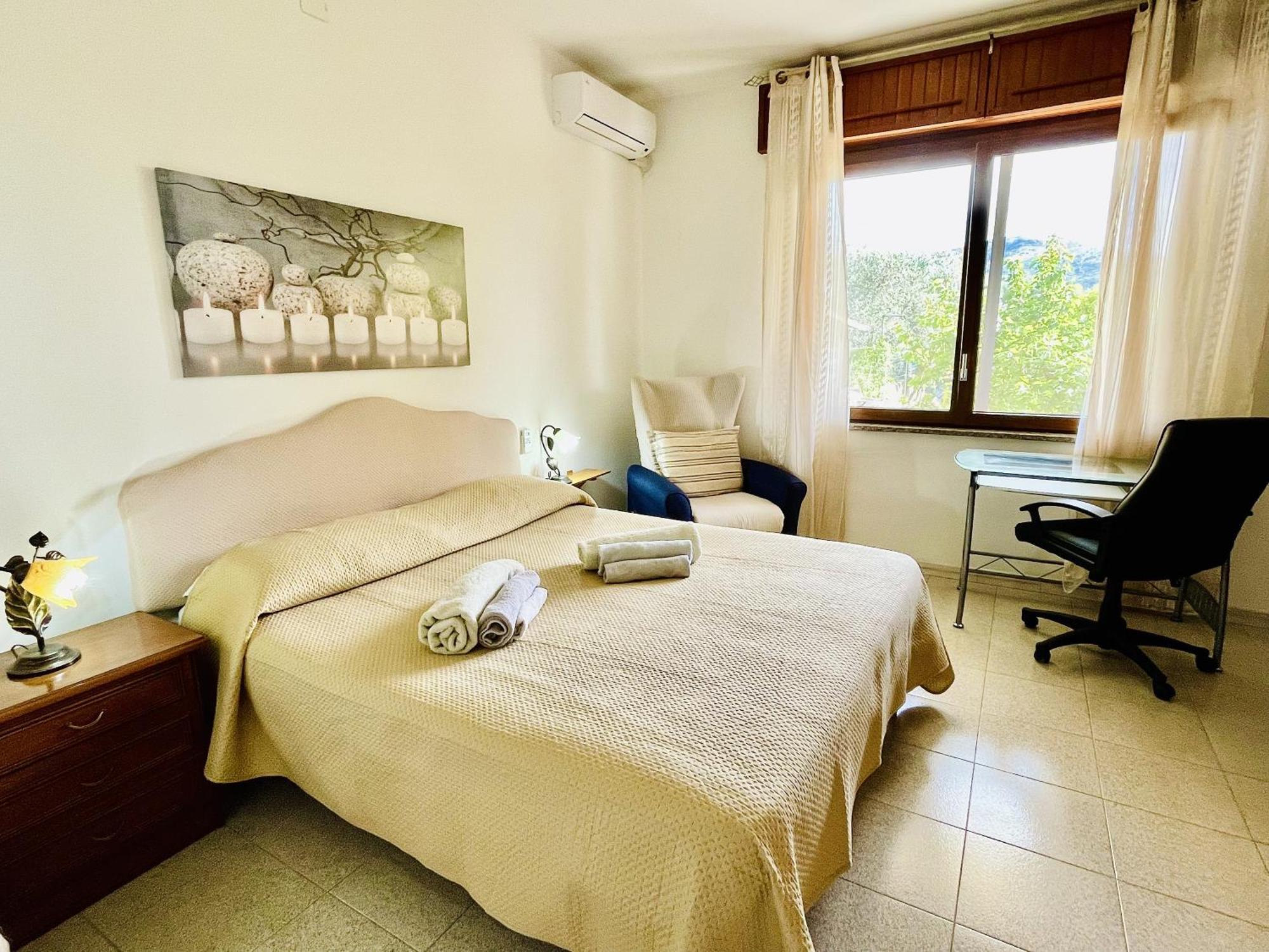 Casa Vacanze San Giovanni San Giovanni Suèrgiu Buitenkant foto